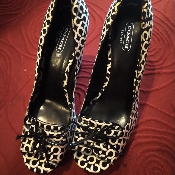 Coach peep toe pump - Picture 1 of 10
